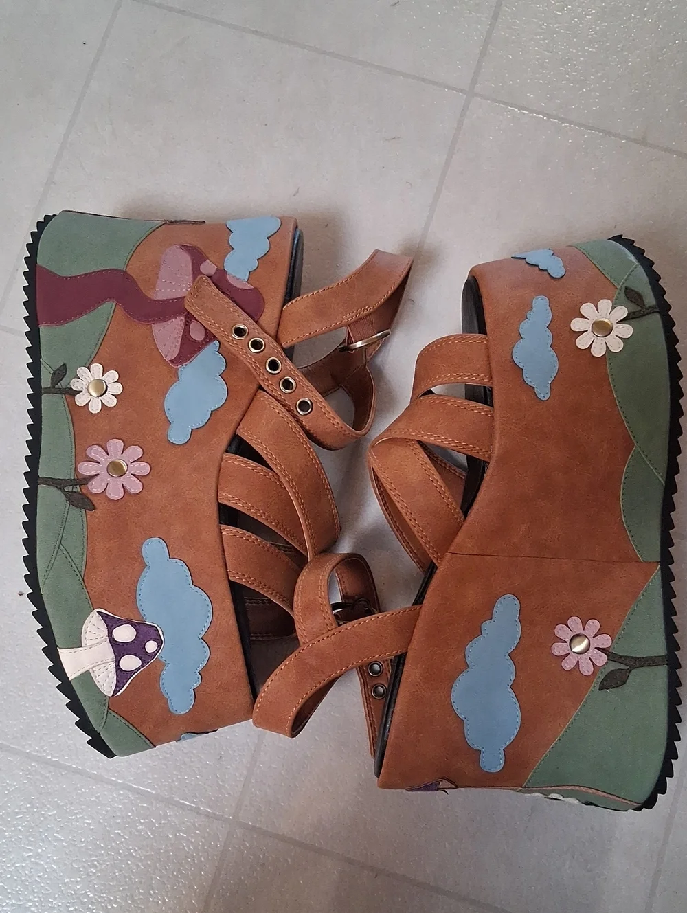New Current Mood Mushroom Platform Sandals, Size 10
